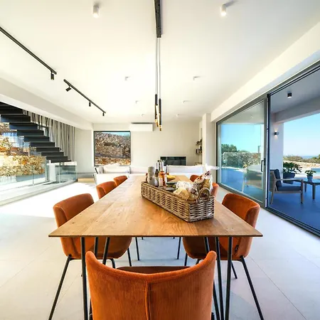 In Vivo - Amazing View -90sqm Heated Pool Agios Pavlos (Chania)