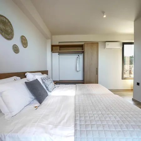 In Vivo - Amazing View -90sqm Heated Pool Villa Ájosz Pávlosz