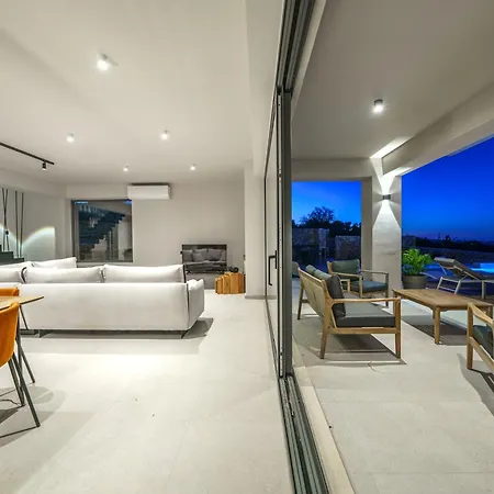 In Vivo - Amazing View -90sqm Heated Pool * Agios Pavlos (Chania)