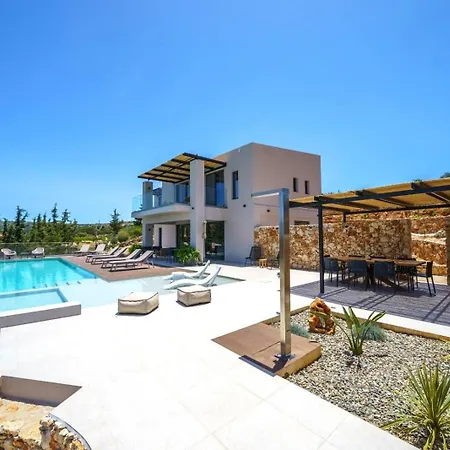 In Vivo - Amazing View -90sqm Heated Pool Villa
