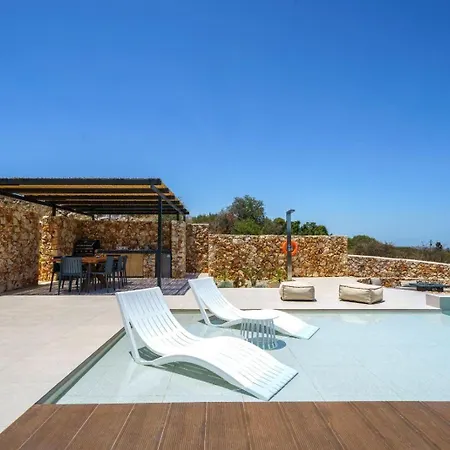 Villa In Vivo - Amazing View -90sqm Heated Pool *